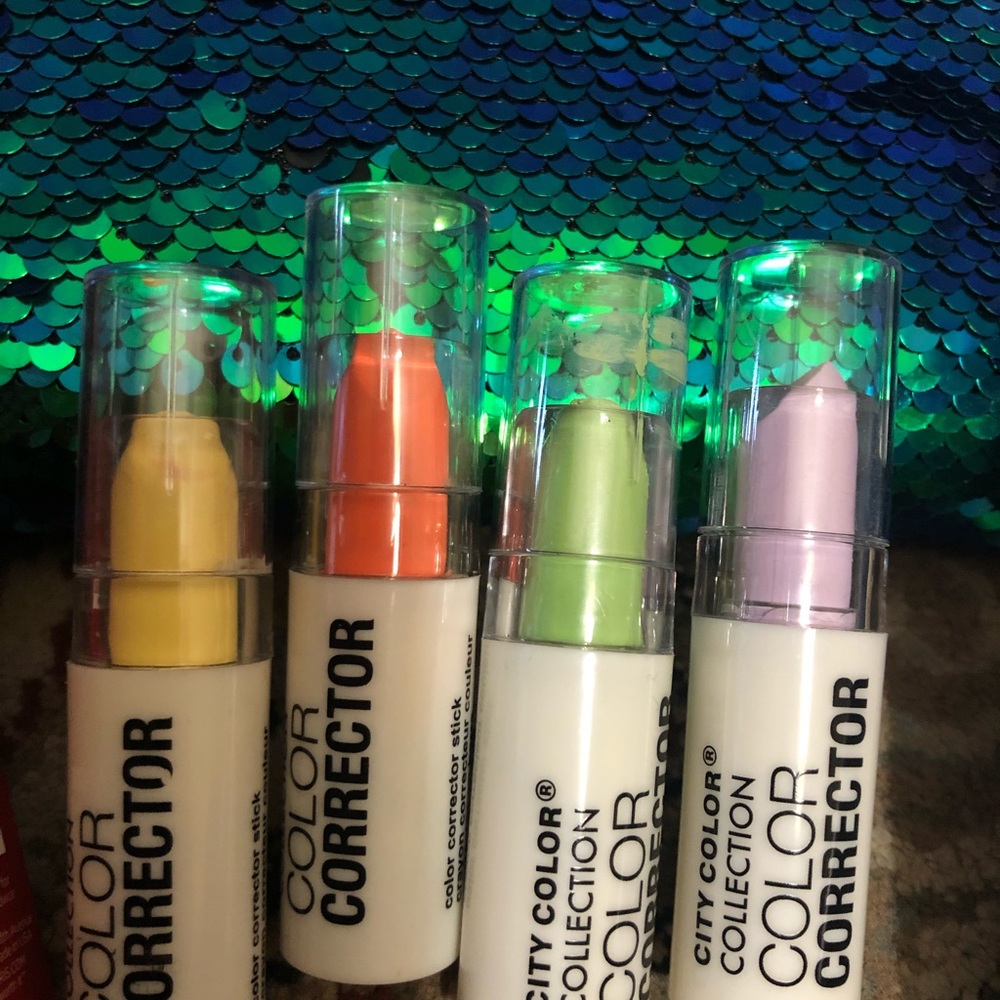 Make up stuff - Picture 3 of 5